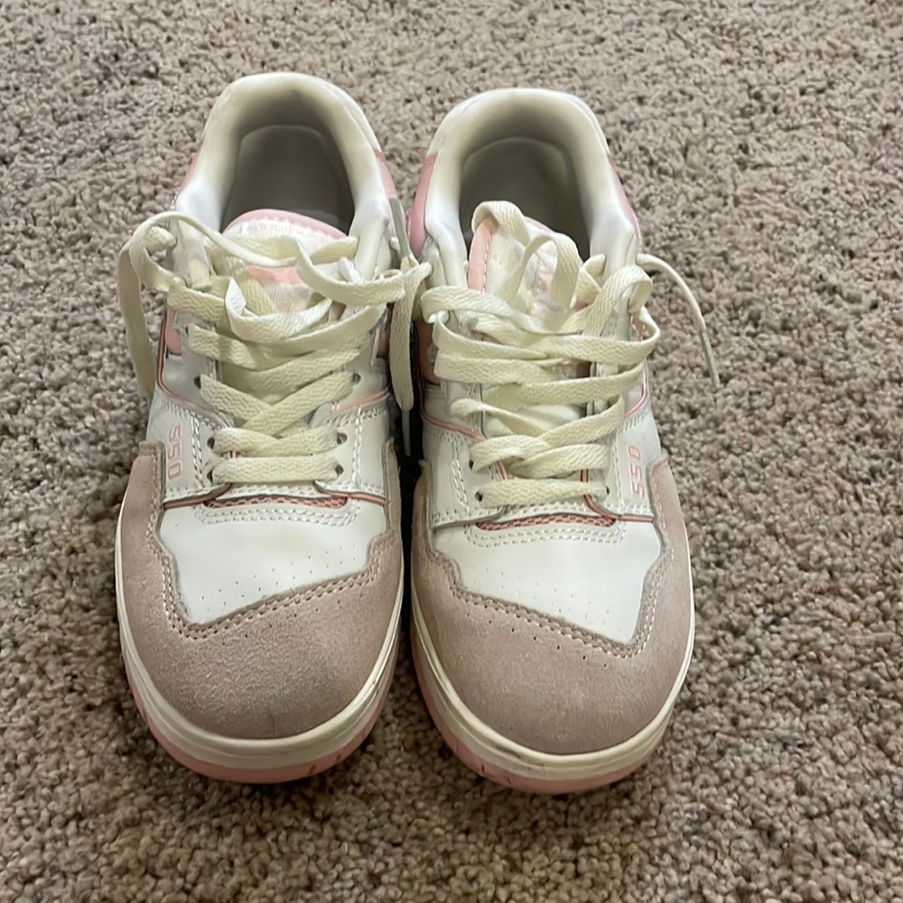 New Balance 550